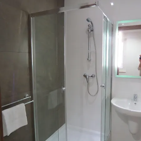 By Neu Collective Szálloda 3*