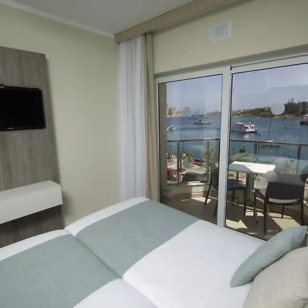 Szálloda By Neu Collective