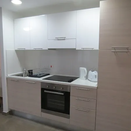 酒店 By Neu Collective Gzira