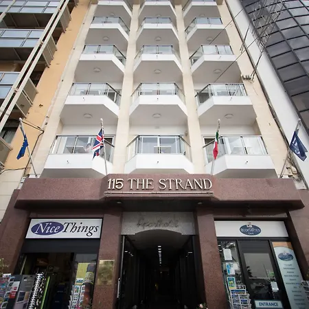 酒店 By Neu Collective