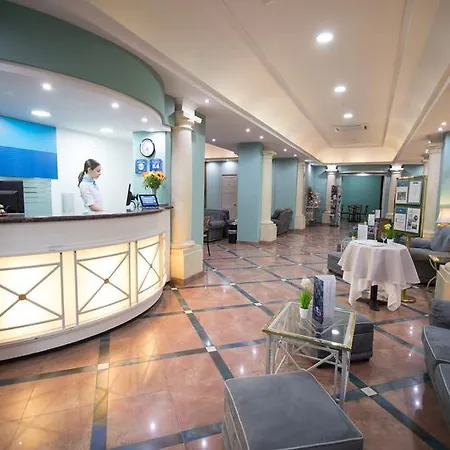 Hotel By Neu Collective 3*