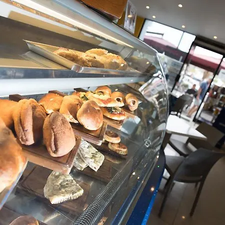 Hotel By Neu Collective