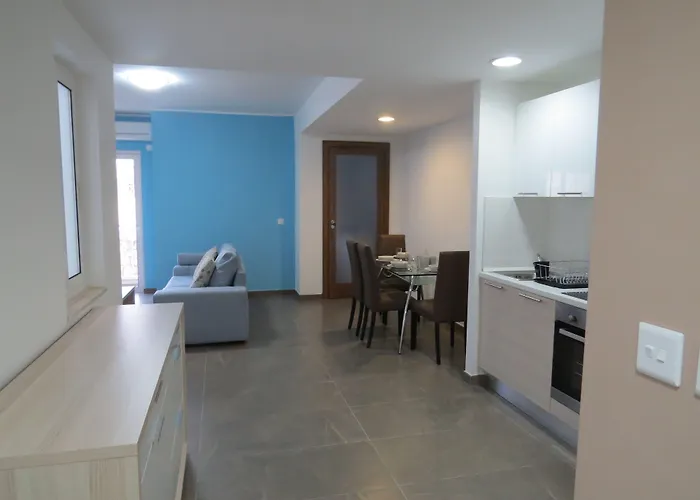 Hotel By Neu Collective